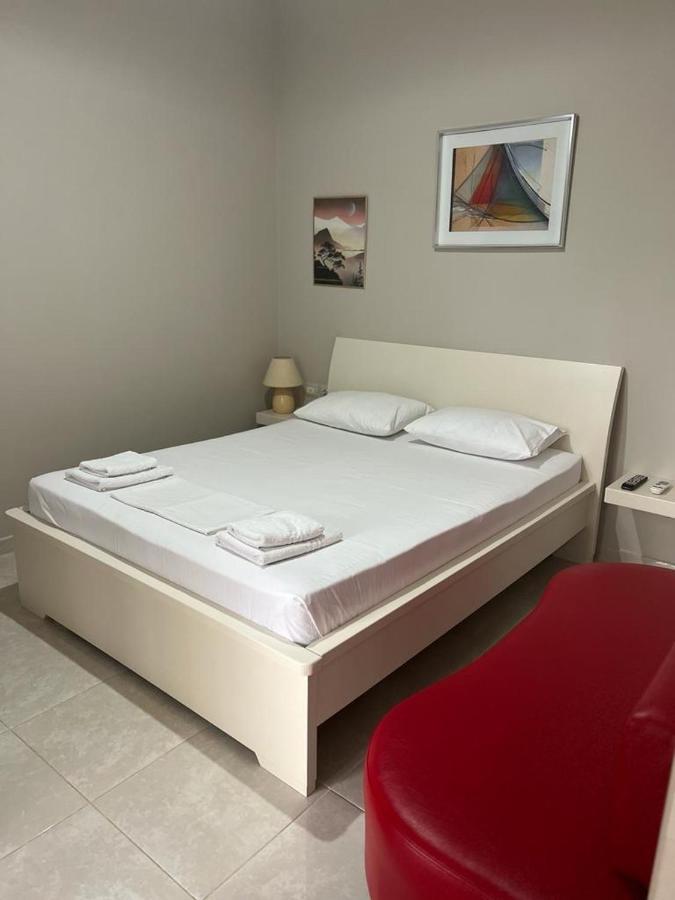 Mateo * Sarandë